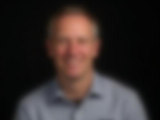 Porträt von Herr Horst, Gründer und Chef-Ingenieur von Horst & Hüll